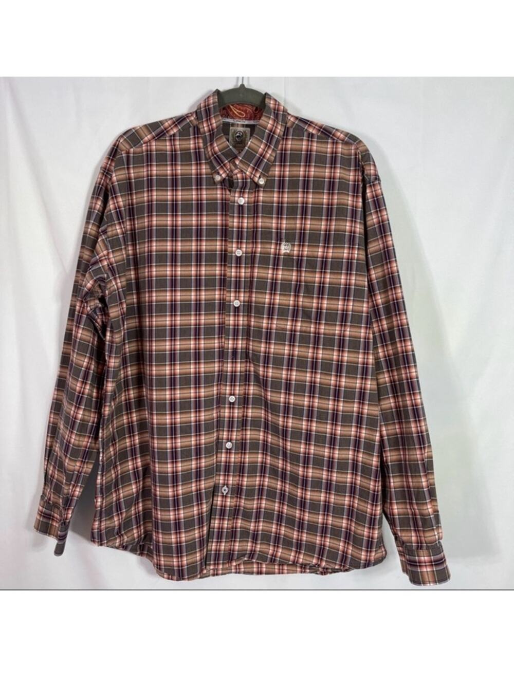 Cinch, Plaid Button Down Shirt, Size Medium. Excellent condition!